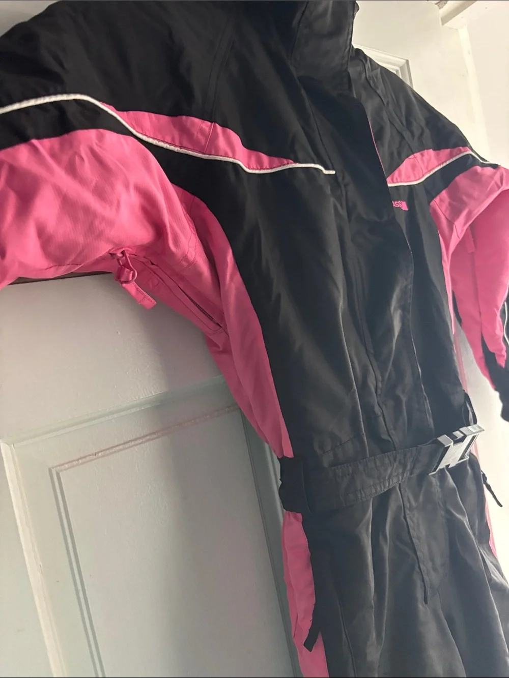 Trespass Protekt+ Snowsuit Girls 5/6 Pink and Black